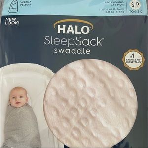 Halo pink swaddle